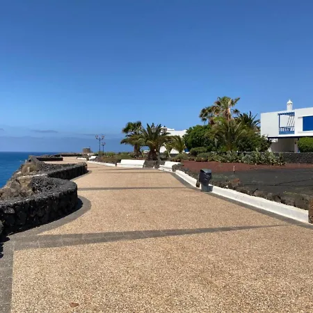 Maria Luisa Villa Playa Blanca